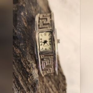 Vintage NWOT Quartz Bracelet Watch